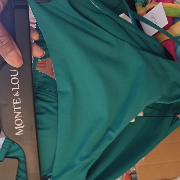 Monte & Lou NWTs Slide Tri Bikini - Picture 5 of 7